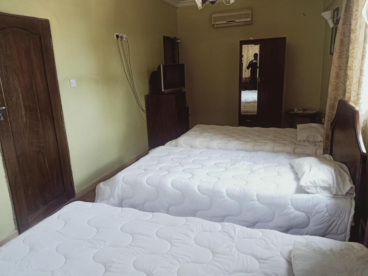Osy Grand Hotel Moshi Kilimanjaro Tanzania מראה חיצוני תמונה