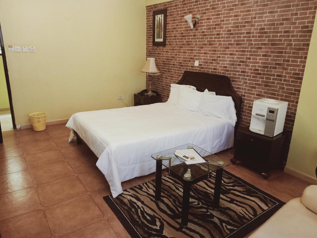 Osy Grand Hotel Moshi Kilimanjaro Tanzania מראה חיצוני תמונה