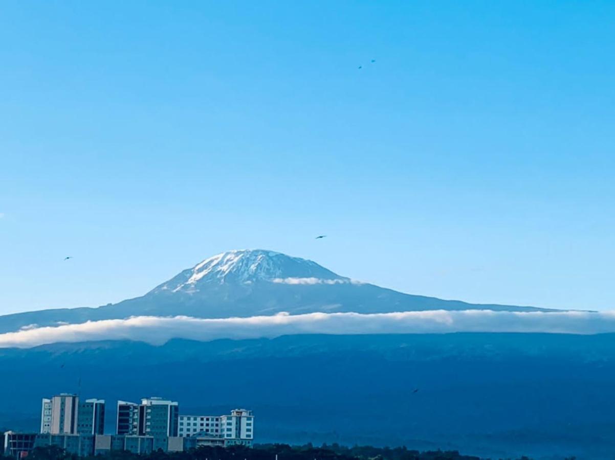Osy Grand Hotel Moshi Kilimanjaro Tanzania מראה חיצוני תמונה