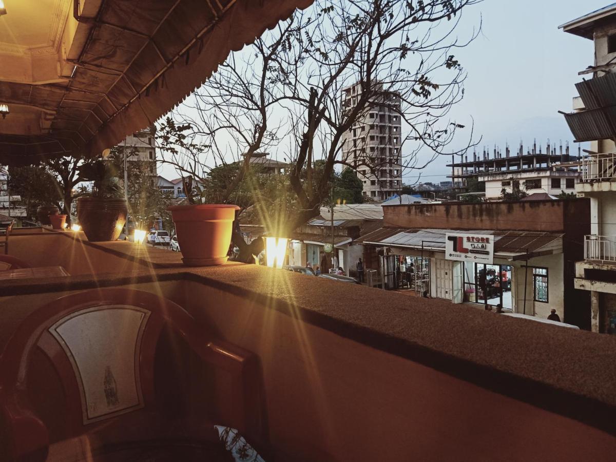 Osy Grand Hotel Moshi Kilimanjaro Tanzania מראה חיצוני תמונה