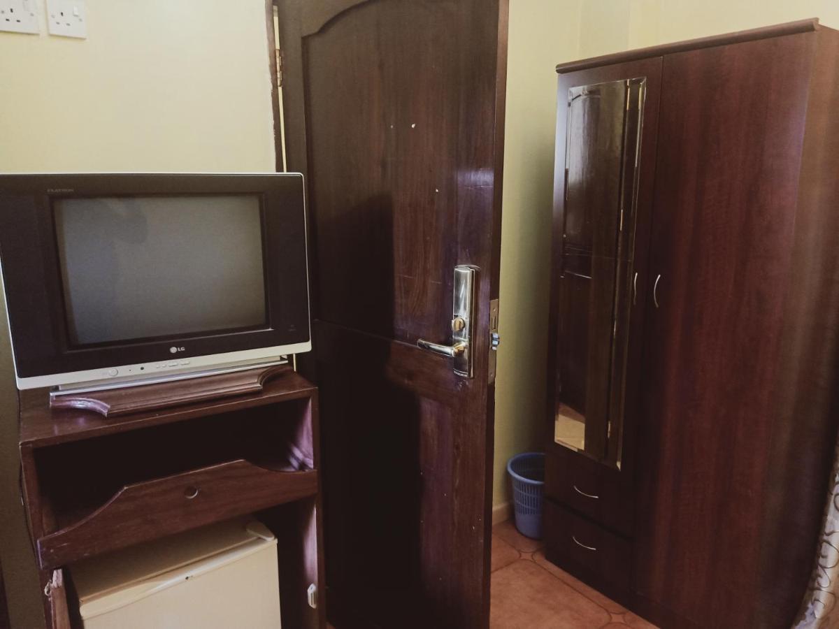 Osy Grand Hotel Moshi Kilimanjaro Tanzania מראה חיצוני תמונה