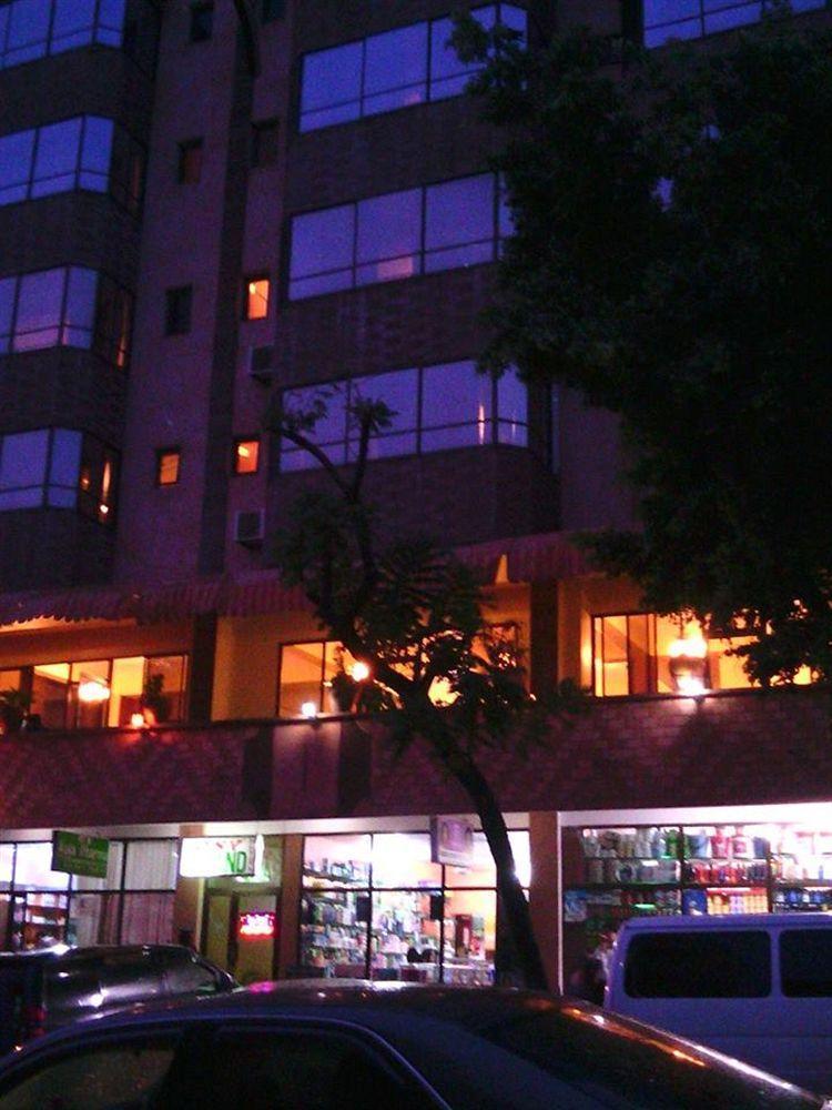 Osy Grand Hotel Moshi Kilimanjaro Tanzania מראה חיצוני תמונה