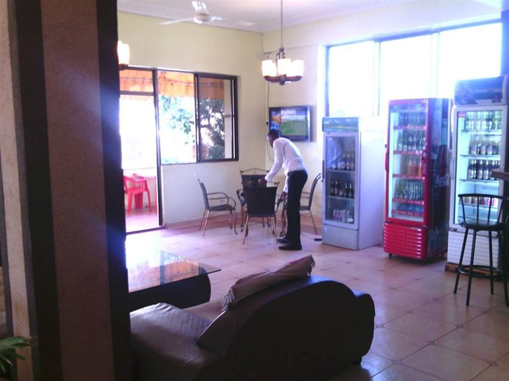 Osy Grand Hotel Moshi Kilimanjaro Tanzania מראה חיצוני תמונה